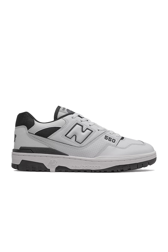 BB 550 HA1 | White & Black - Thumbnail Image Number 1 of 2