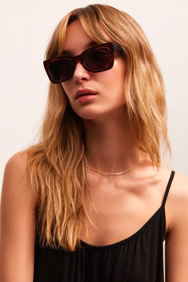 Rendezvous Sunglasses | Chestnut - Gradient Polarized - Thumbnail Image Number 1 of 3