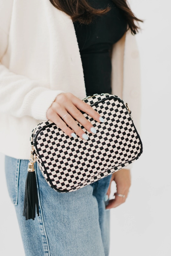 Woven Willow Camera Bag | Checkered Black - Thumbnail Image Number 2 of 2