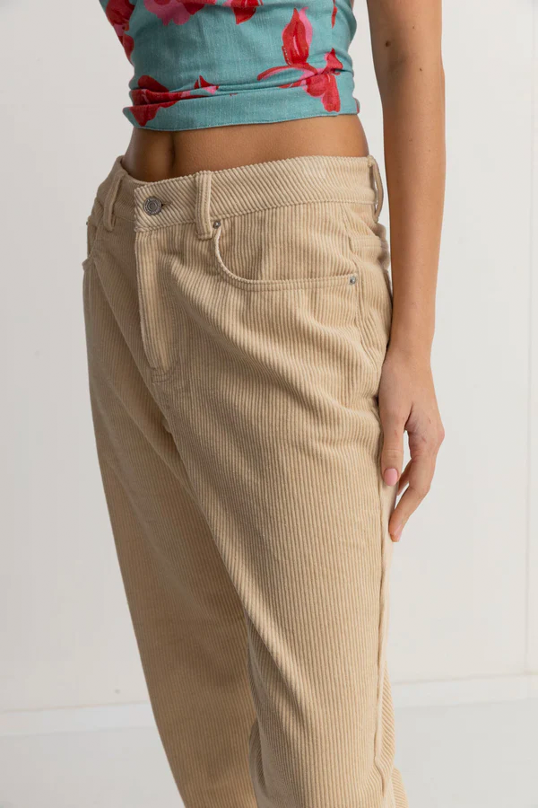 Chloe Low Rise Pant | Cream - Thumbnail Image Number 2 of 4