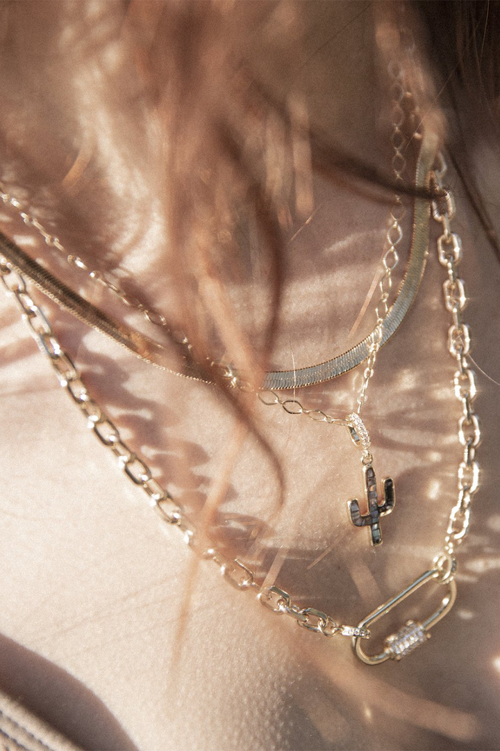 Romeo Chain | Gold - Thumbnail Image Number 2 of 2