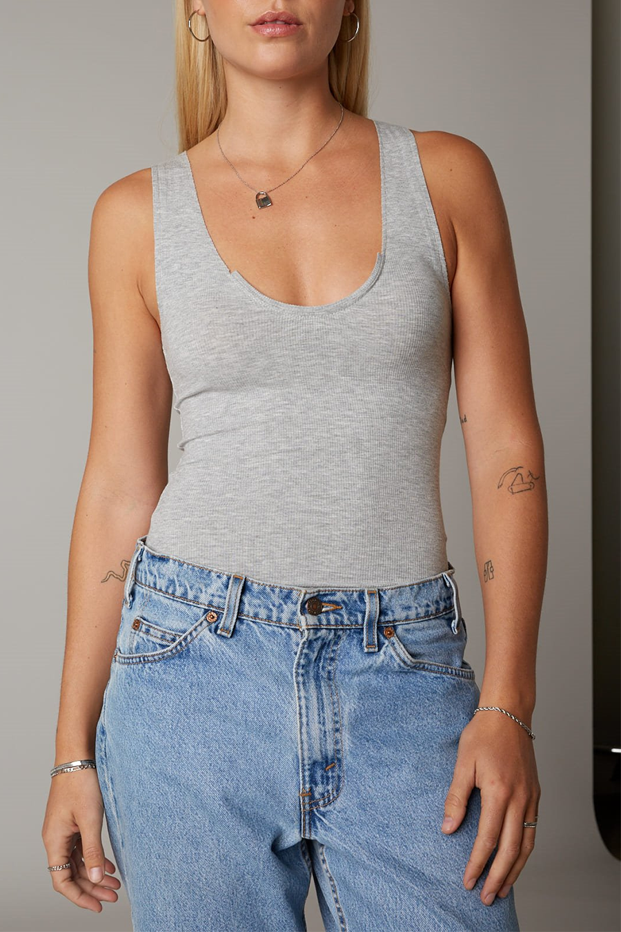 Scoop Neck Racer Tank | Heather Grey - West of Camden