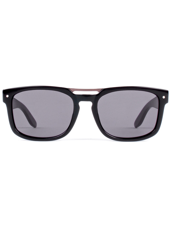 Willmore Sunglasses | Black - Visual Media Number 1 of 1