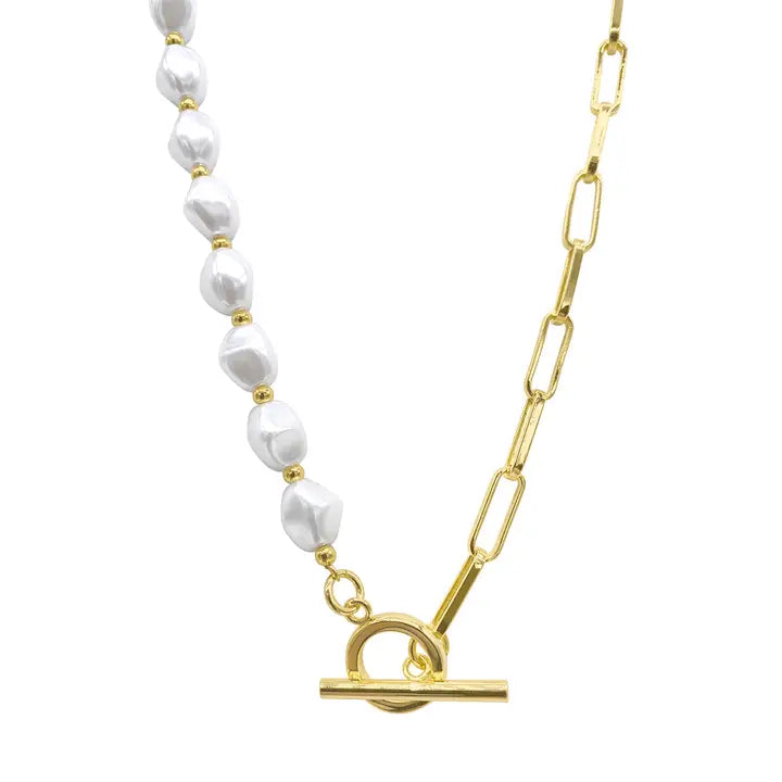 Pearl and Paper Clip Chain Toggle | Gold - Visual Media Number 1 of 2