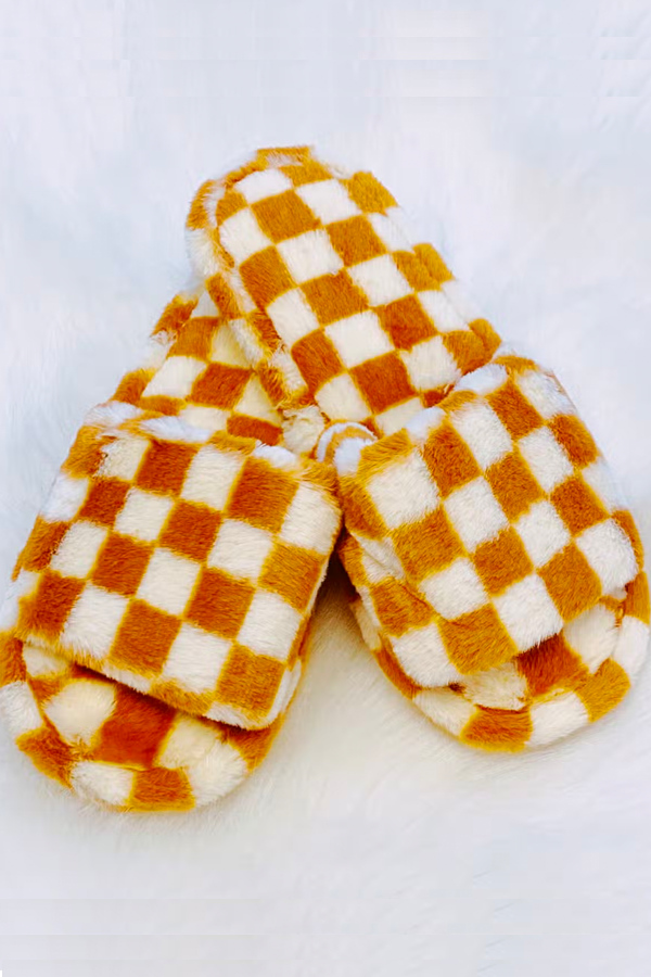 Luxe Checker Slipper | Sweet Brown - Thumbnail Image Number 1 of 2
