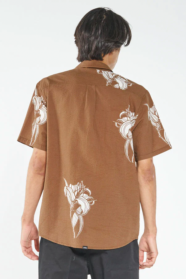 Royale Short Sleeve Shirt | Plantation - Thumbnail Image Number 2 of 3
