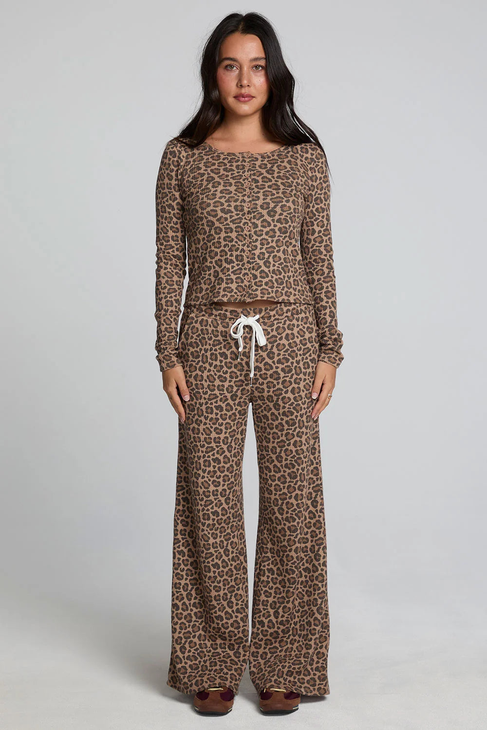 Jorgia Pants | Leopard - Visual Media Number 1 of 4