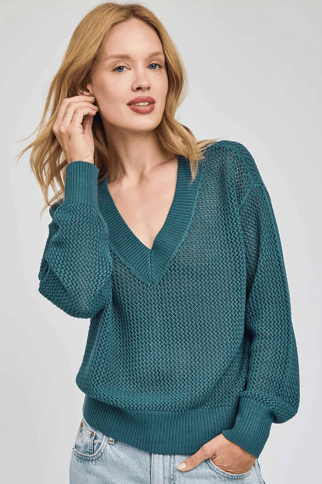 Jensen Pullover | Lagoon - Visual Media Number 1 of 2