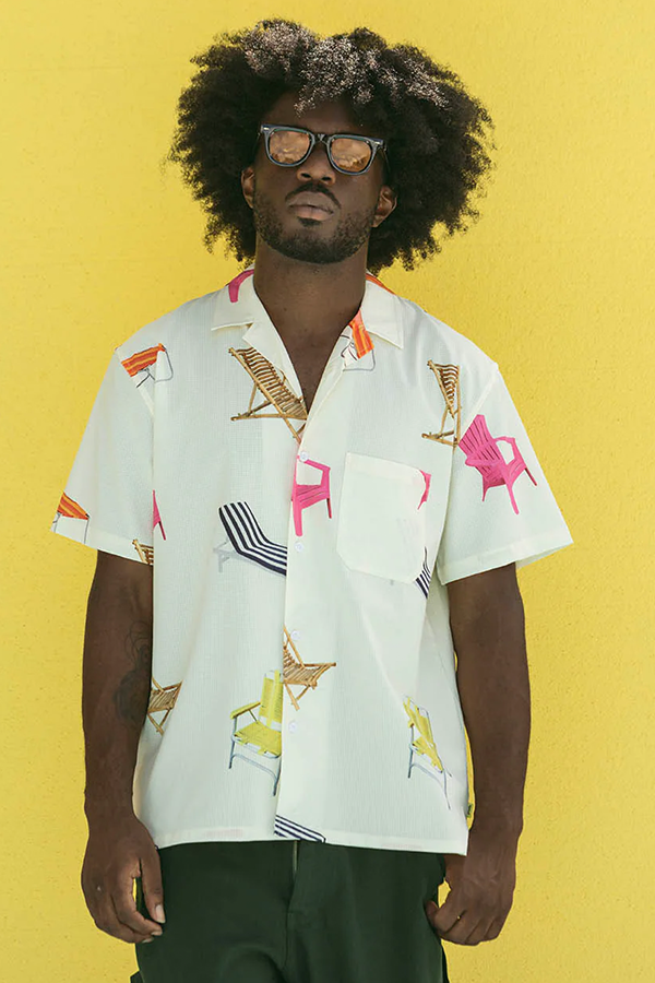 Beach Chair Stretch  Buttonup | Cream - Visual Media Number 1 of 1