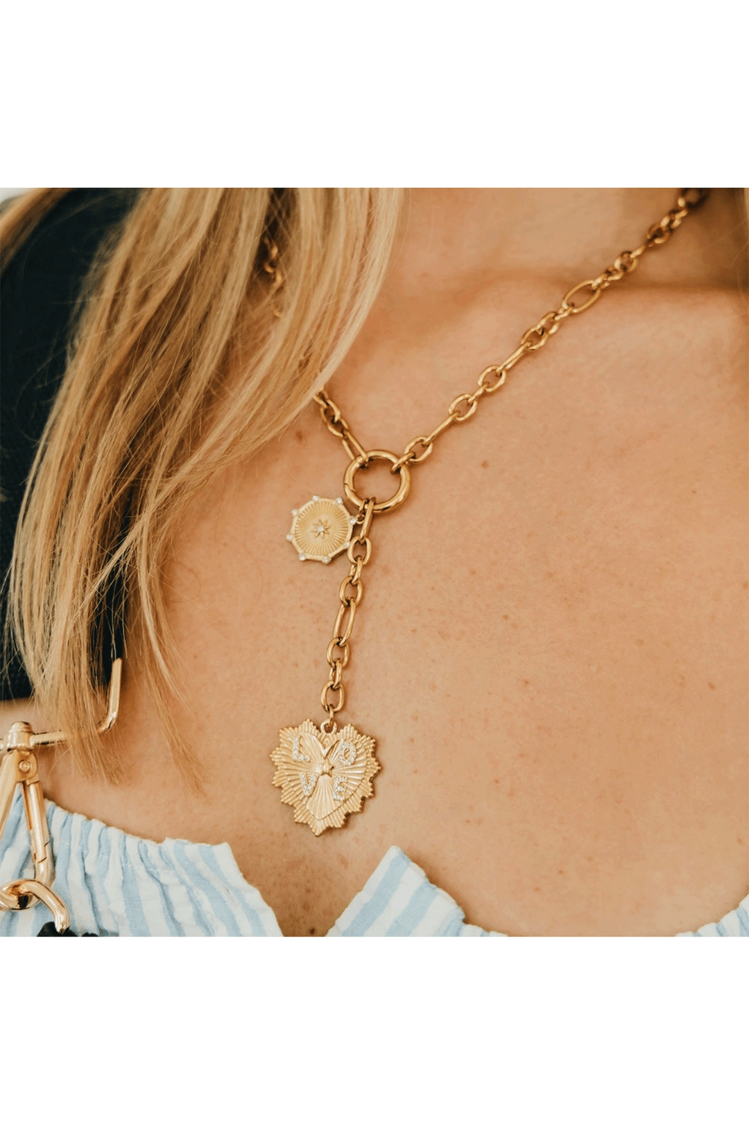 Sunburst Heart Love Pendant Necklace - Visual Media Number 1 of 1