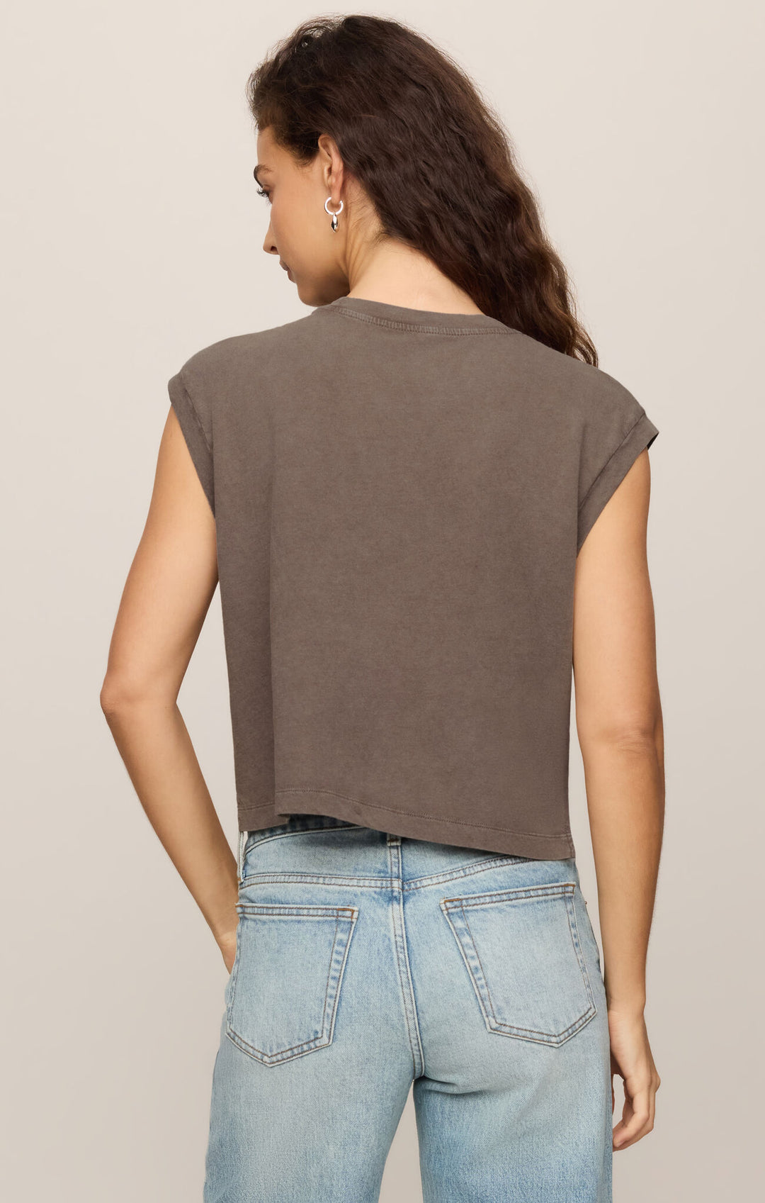 Flex Sleeveless Tee | Pebble Coast - Visual Media Number 2 of 2