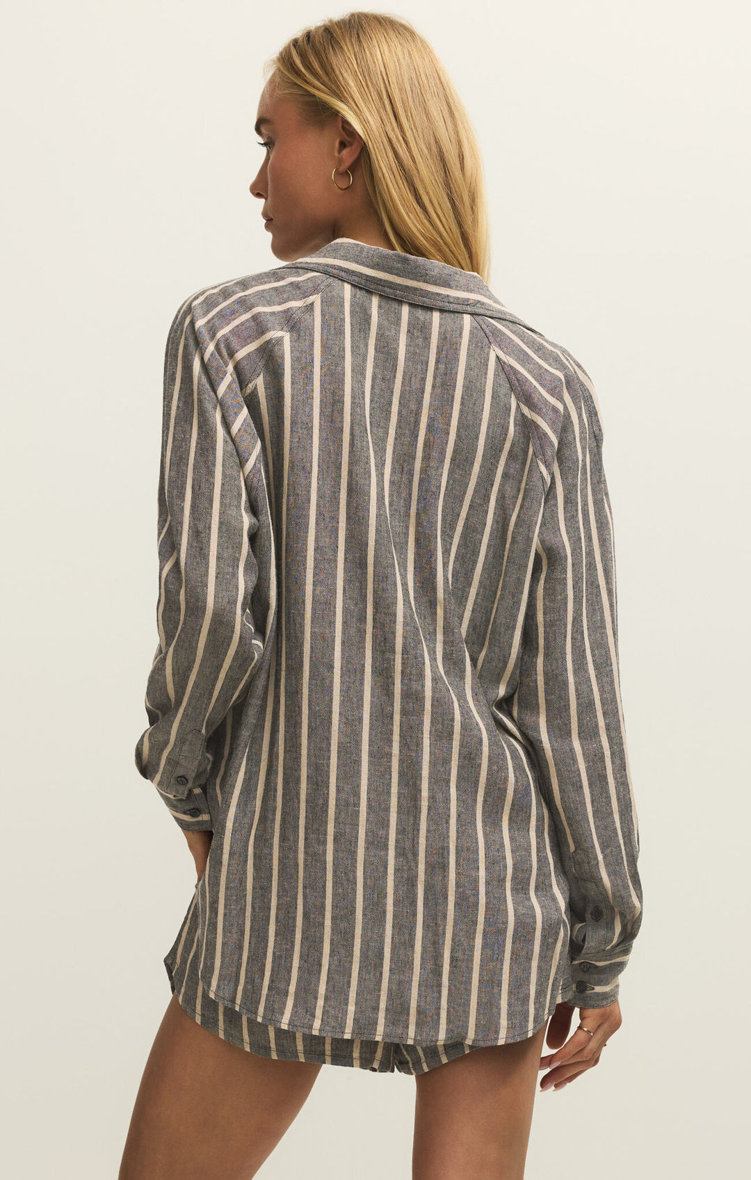 The Perfect Line Top | Black - Visual Media Number 2 of 2