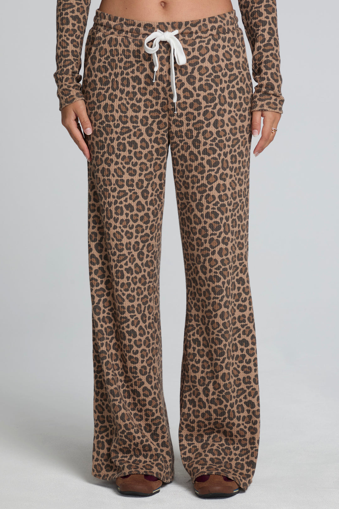 Jorgia Pants | Leopard - Visual Media Number 3 of 4