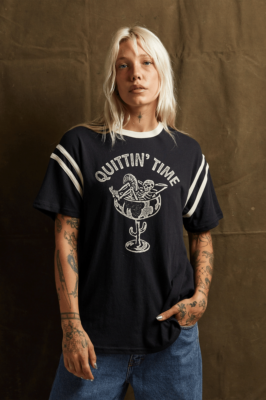 Quittin' Time Tee | Black - Visual Media Number 1 of 1