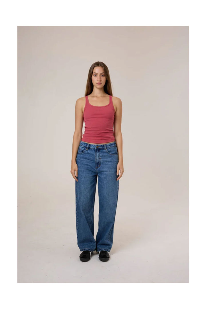 Minimal Thrills Scoop Tank | Redwood - Thumbnail Image Number 1 of 3
