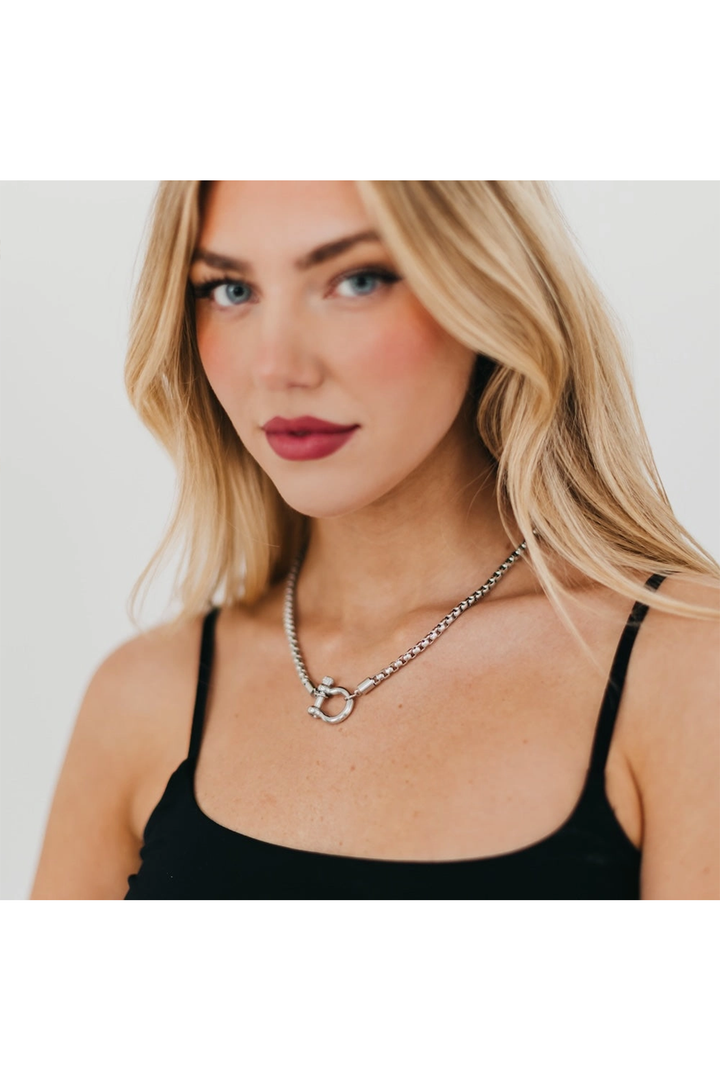 Lucky Me Horseshoe Toggle Necklace | Silver - Thumbnail Image Number 1 of 2
