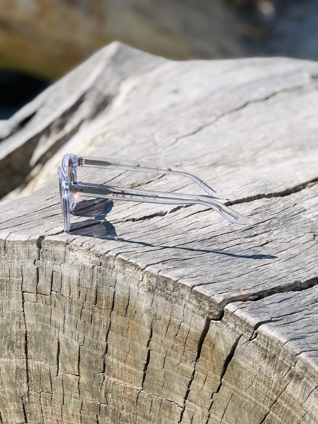 Gaviota Sunglasses | Crystal - Visual Media Number 3 of 4