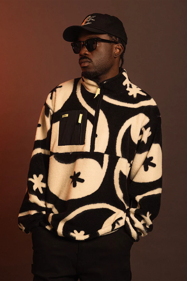 Yin Yang Sherpa | Black - Visual Media Number 1 of 4