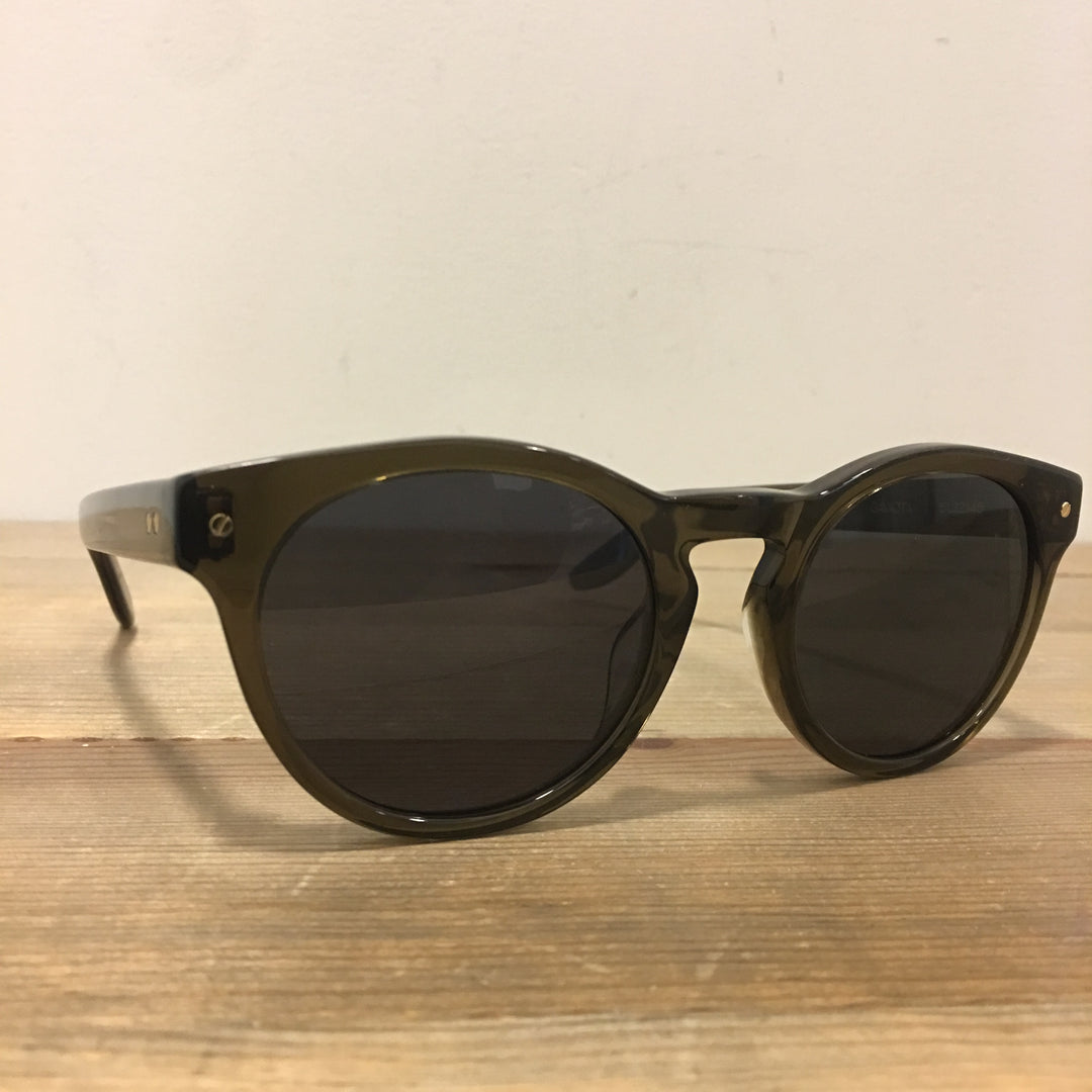 Gaviota Sunglasses | Moss - Polarized - West of Camden - Main Image Number 3 of 3