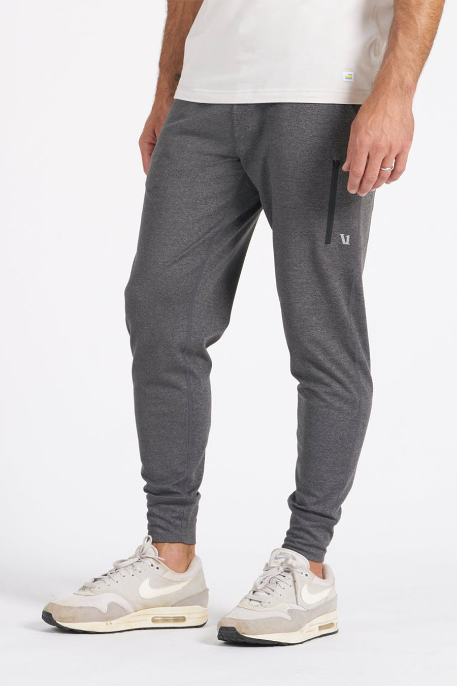 Sunday Performance Jogger | Charcoal Heather - Visual Media Number 1 of 1