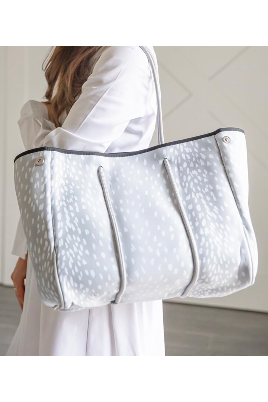 Neoprene Tote | Grey Fawn - Main Image Number 3 of 3